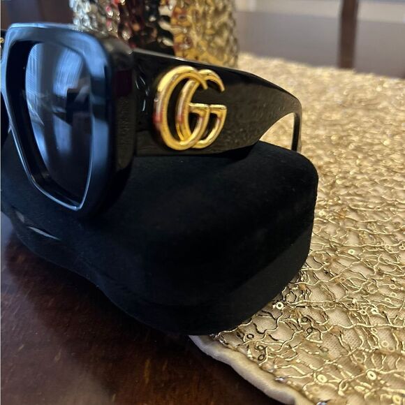 Women's Sunglasses, GG0956S - Picture 7 of 7